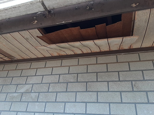 鹿嶋市で軒天の剥がれ